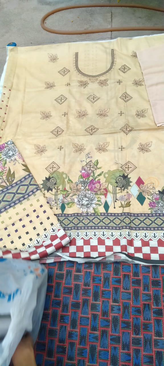 Premium 3-Piece Front Karhai Suit – A Blend of Elegance and Heritage